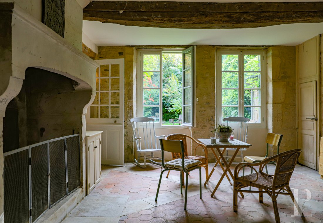 A 17th and 18th century house in the heart of a historic district in in Falaise, Normandy - photo  n°43
